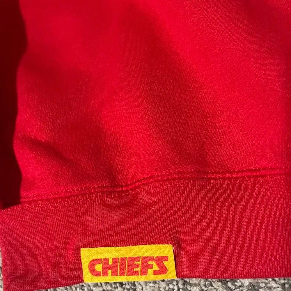 NFL Kansas City Chiefs Crewneck - Picture 5 of 7